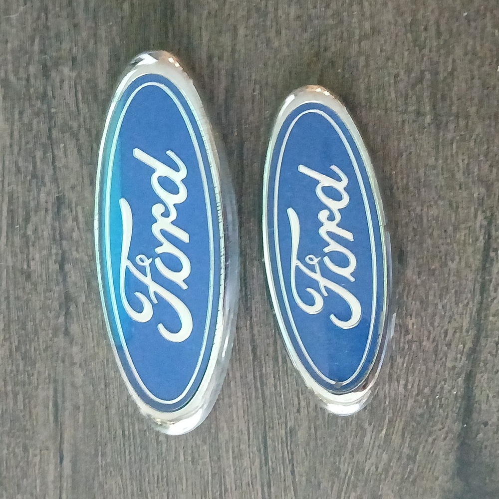 Ford Logo Emblems Lot